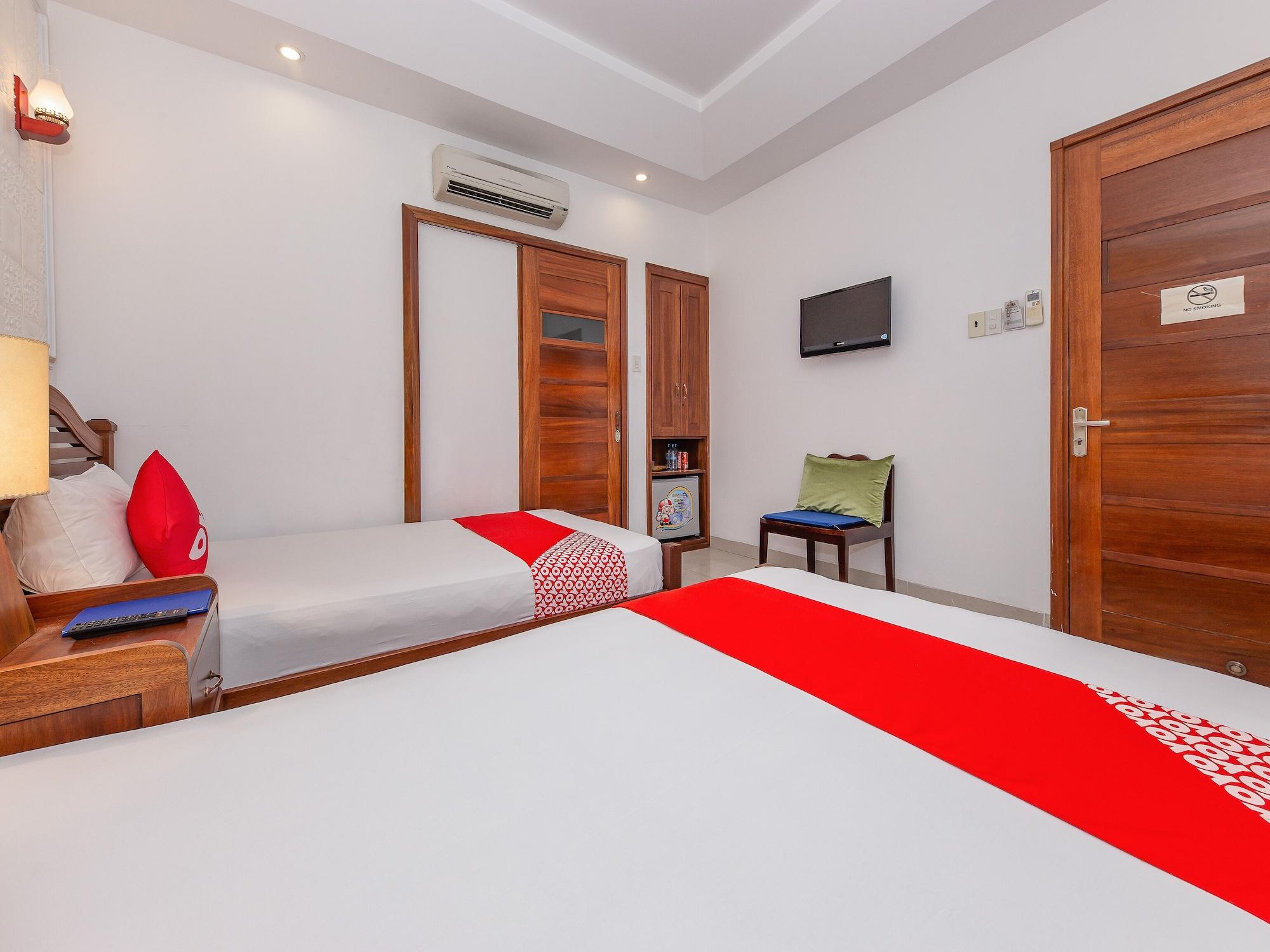 White Lion Hotel Nha Trang Exteriör bild