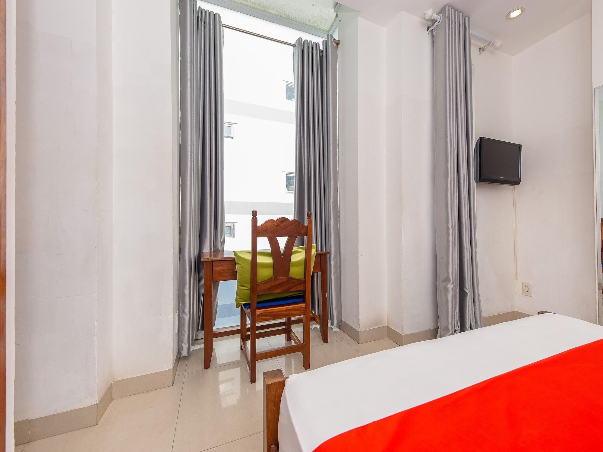 White Lion Hotel Nha Trang Exteriör bild